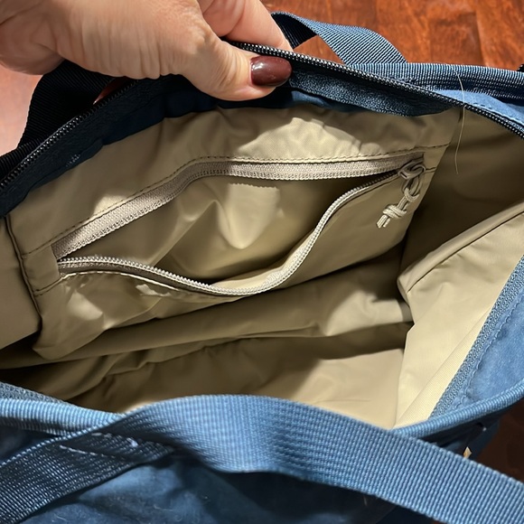 Fjallraven Vardag Crossbody bag navy blue - Picture 5 of 7